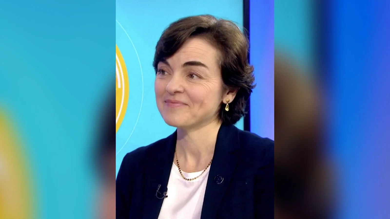 Christine Fréchette en entrevue à TVA Nouvelles en mars 2024, alors qu'elle était ministre de l'Immigration.